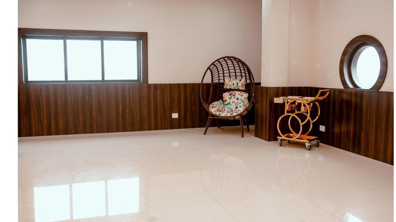 Hotel Dc Star Tarapith Exterior foto